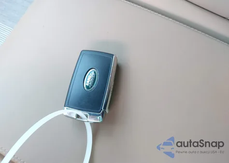 2025 Land Rover Range Rover P530 Autobiography/P530 Autobiography 7 Seat z USA, uszkodzony, nr VIN SALK1BE97SA293734